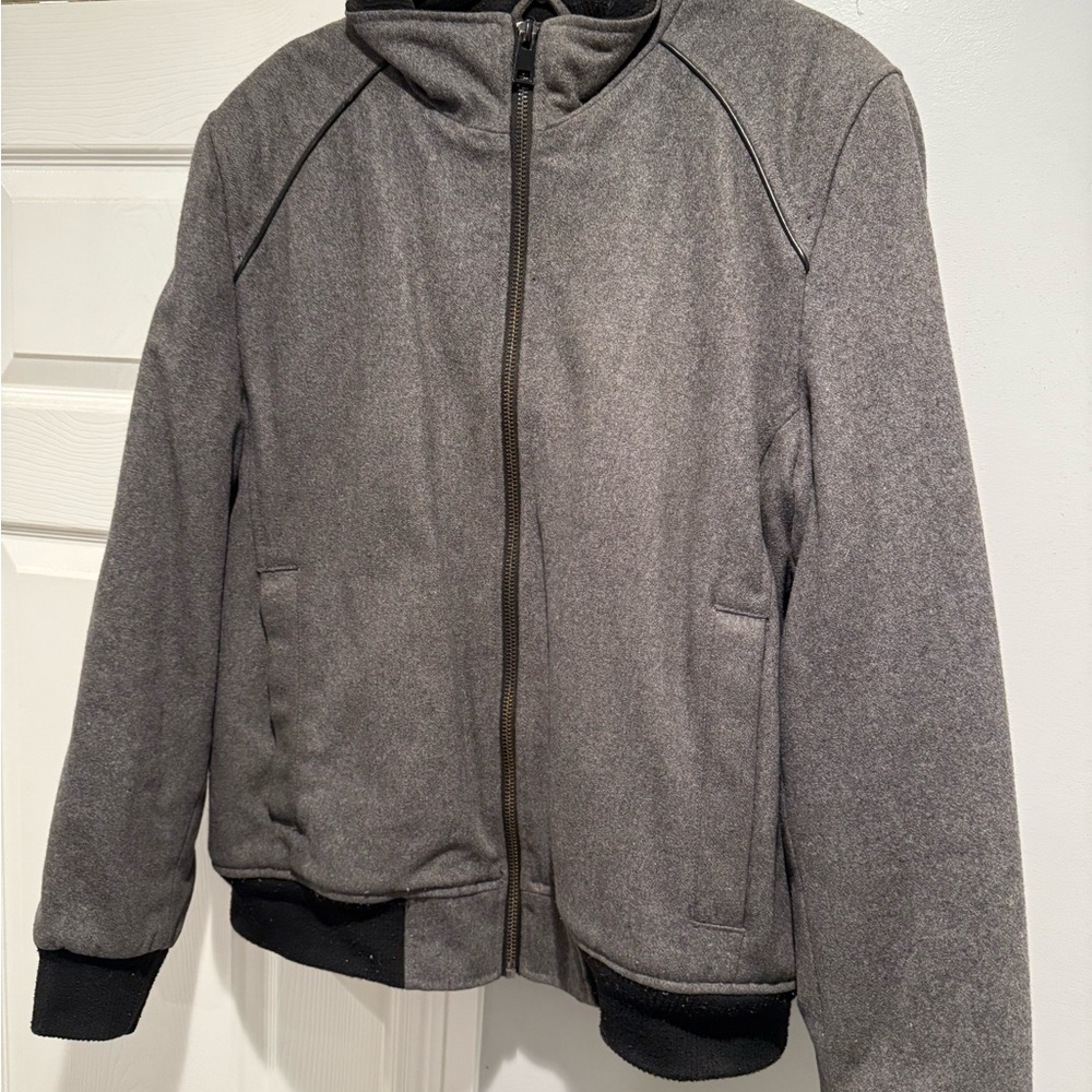 Men's Gray Jacket